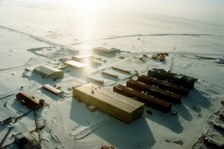 остров Алерт с высоты