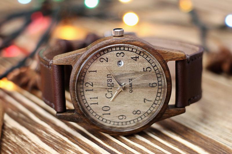 деревянные часы 