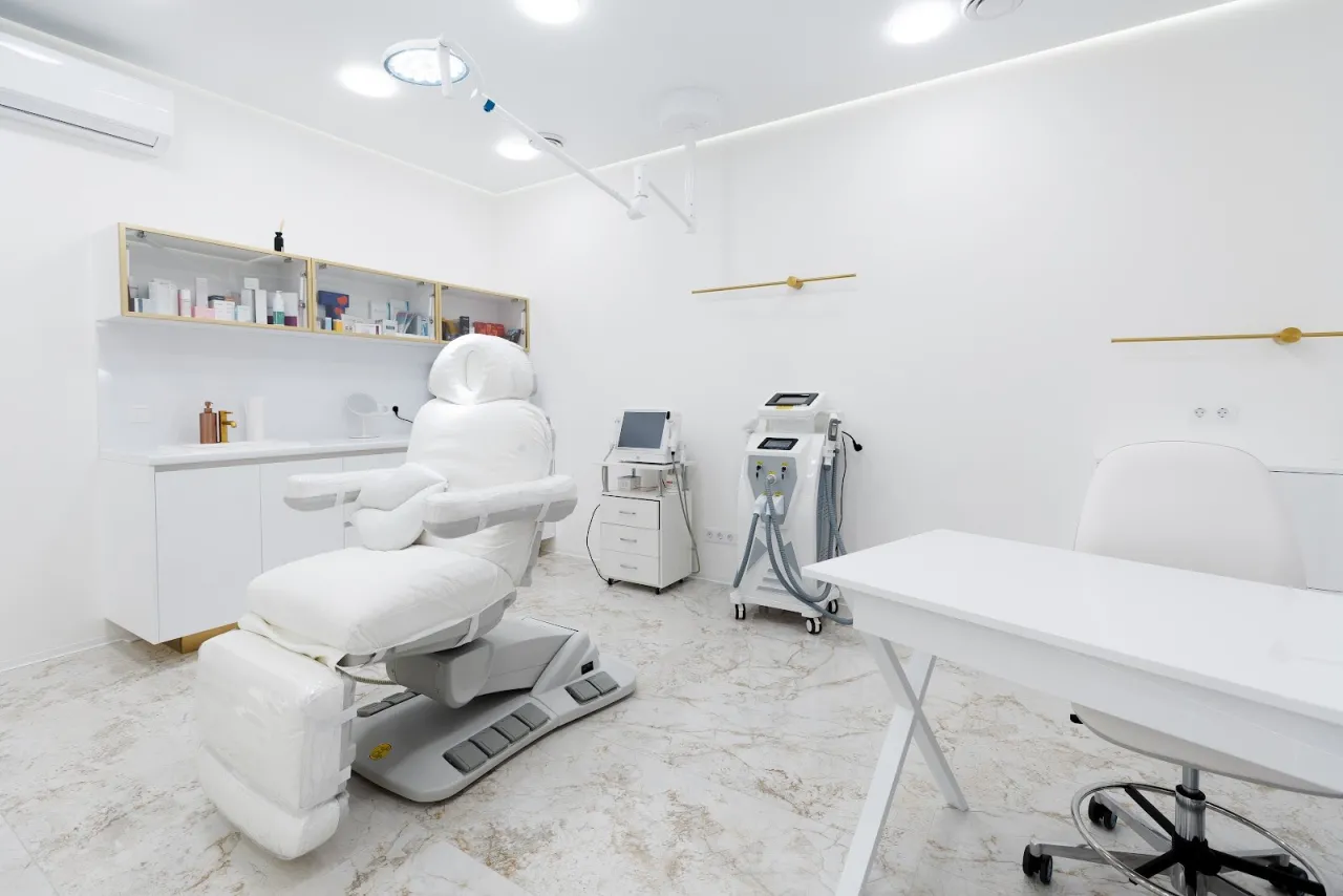 Клініка естетичної косметології Estetica