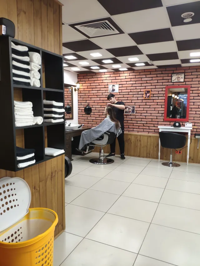 Барбершоп Barberos Київ — фото 1