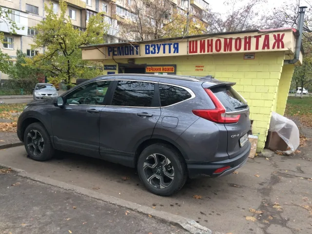 Шиномонтаж на Івасюка — фото 3