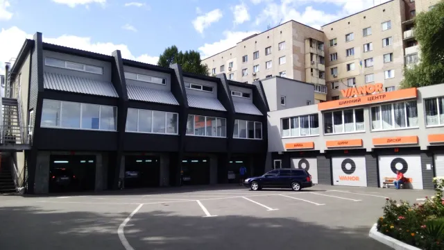 Шинний центр Vianor на Юхновського — фото 2